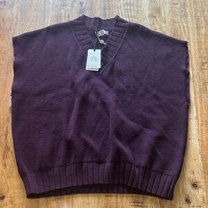 Attic and Barn women’s wool blend heavyweight V-Neck Sweater Vest purple NWT